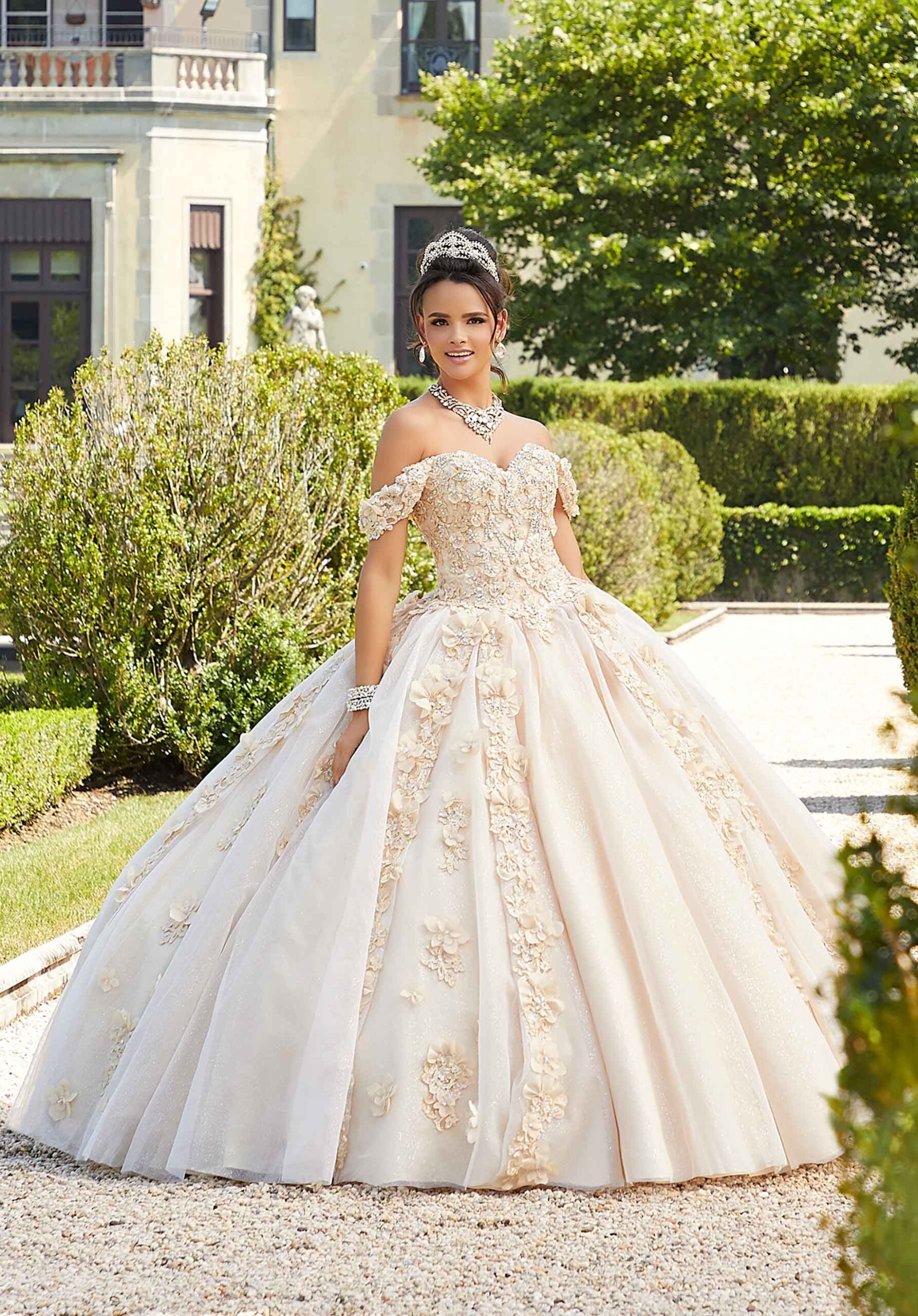 Vizcaya quinceanera sales