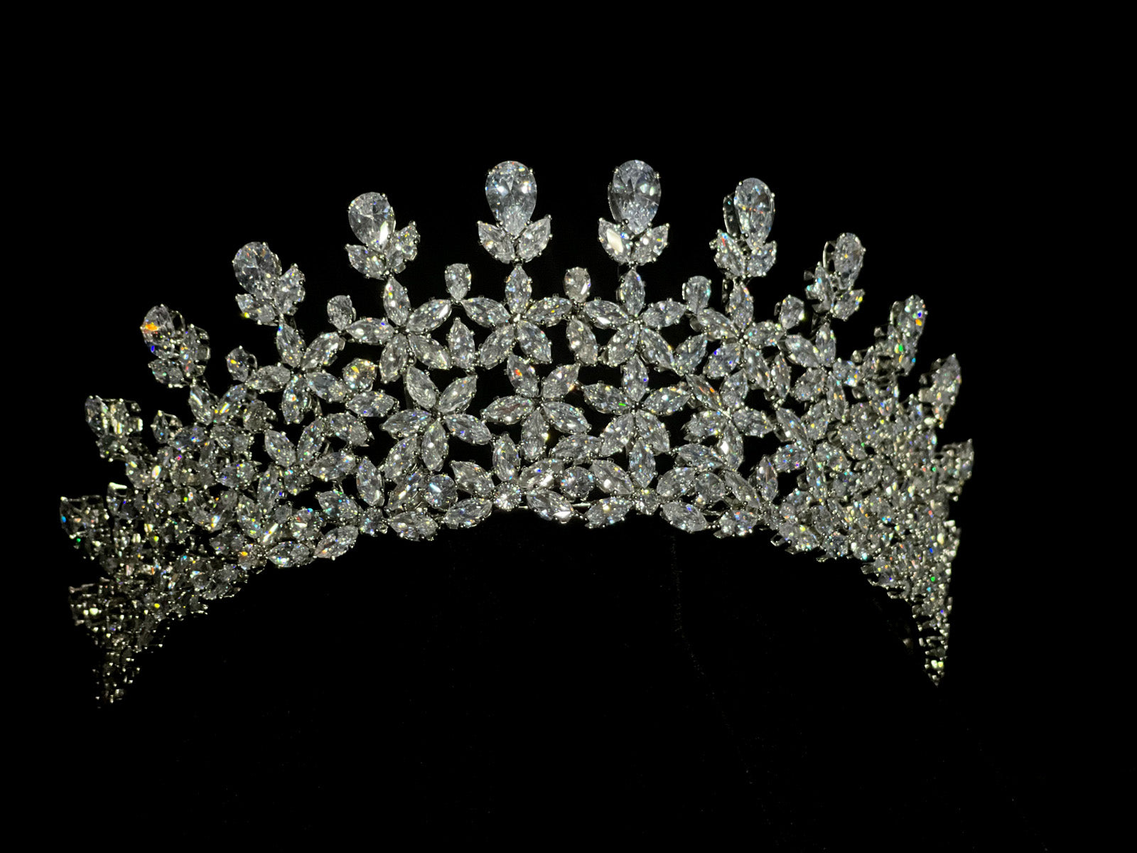 Swarovski Crystal Crown BC5641