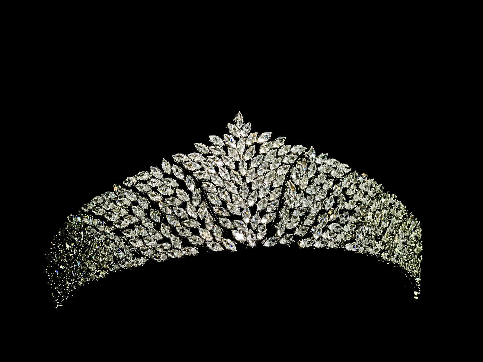 Swarovski Crystal Crown BC5735