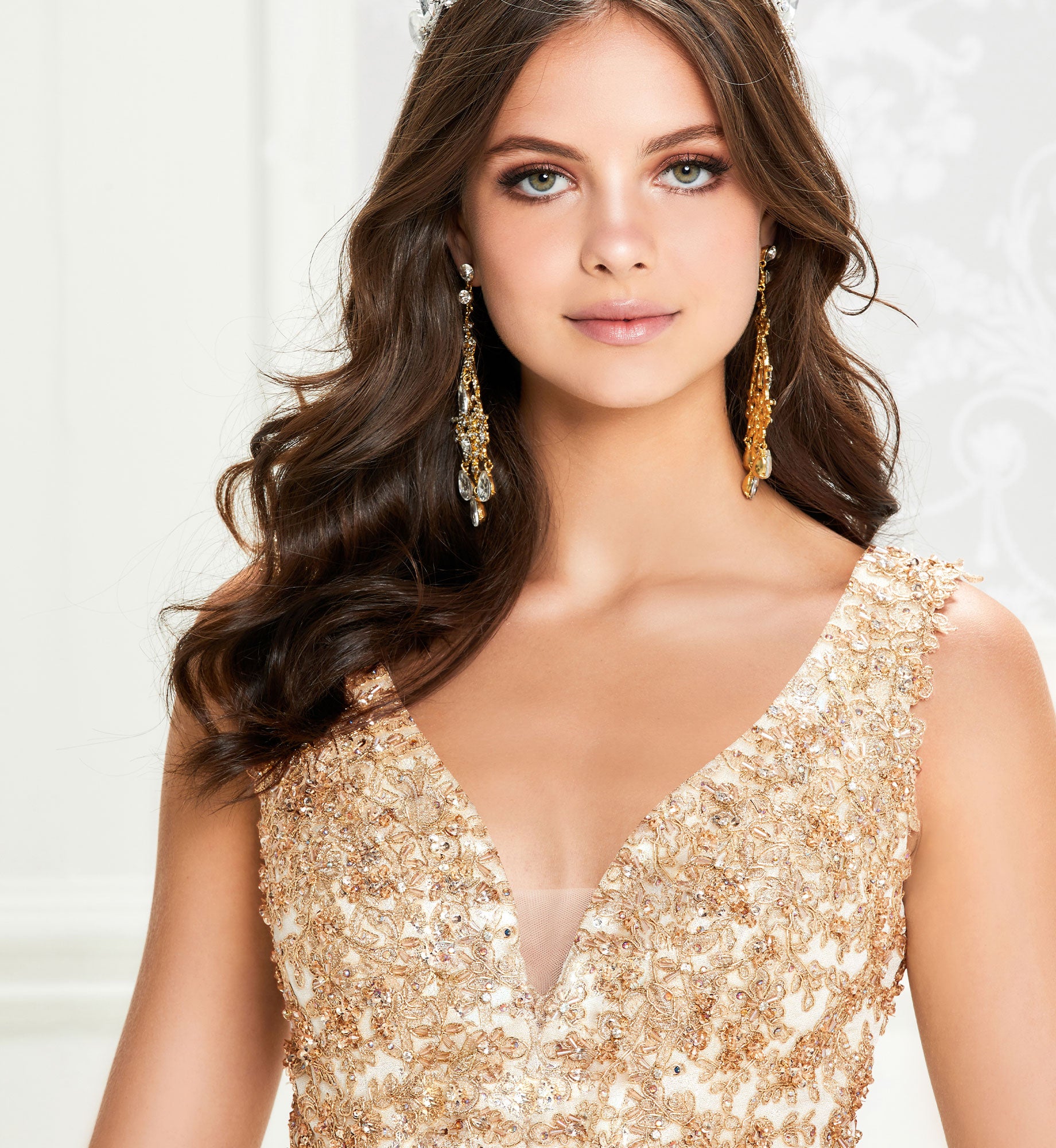 Ariana Vara PR12013