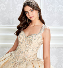 Ariana Vara PR22033
